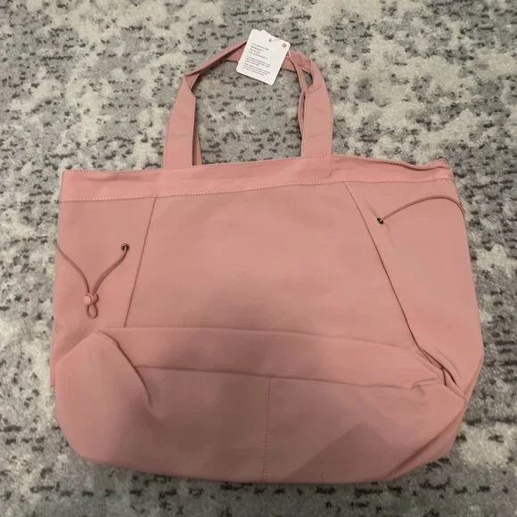 Lululemon Tote Bag - Picture 3 of 4